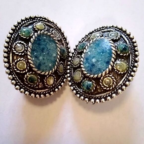 VINTAGE CHICOS ORIGINALLY EARRIGNS CLIP - Picture 1 of 7